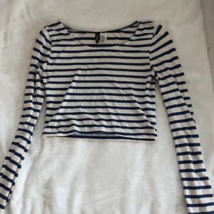 White and Blue long sleeve cropped top. Tightly fitted XS!